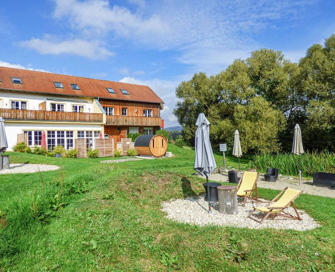 Ferienhaus mit Saunafass