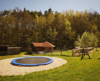 Trampolin im Feriendorf Schwarzholz