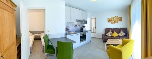 Wohnen und Kochen im Feriendorf